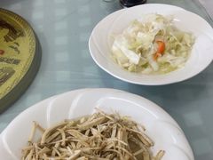 -天乐农家鱼头王(天目湖店)