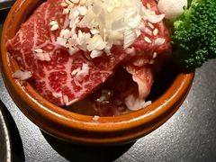 -山川小町·极番烧肉(新地假日广场店)