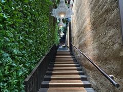 -穿越·外婆家(西溪天堂店)