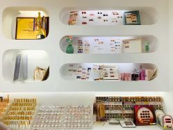 -芊冉•美甲美睫纹绣