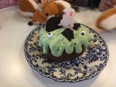 -蜜蜂小象·榴莲千层蛋糕(时代汇11栋店)