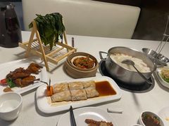 -煲王粤菜餐厅(中侨中心店)