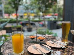 -上海锦江汤臣洲际大酒店柒酒廊