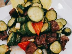 脆瓜牛肉粒-东江海鲜酒家(艺都分店)
