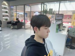 -尤司男士国潮理发馆