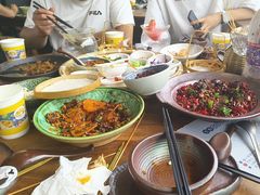 -包整·丝娃娃(一览甲秀楼风景店)