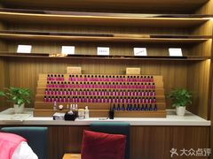 大堂-海底捞火锅鲜切牛肉主题店(长寿路店)