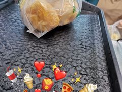 -聚德华天护国寺小吃(甜水园店)