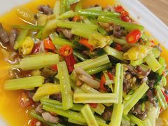 -自贡盐帮菜·玩辣餐厅(樱花园西街店)