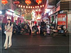 -东排食堂长沙小吃大排档(五一广场店)