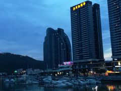 -三亚游船旅游中心(三亚鹿回头游艇游船公共码头店)