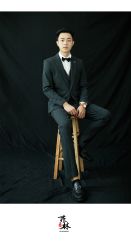 -菲林婚纱摄影工作室