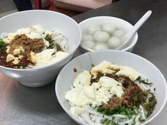 -辣辣小吃豆花米线(大观篆新农贸市场店)
