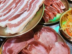 -釜山火炉·海鲜烤肉(紫藤路店)