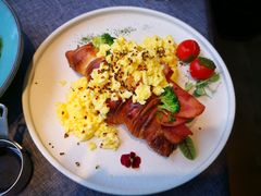 -HIGH FIVE哈福手工汉堡(桂林路店)