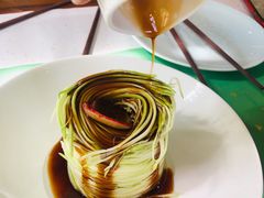 油醋水云丝-荷风细雨·中国茶宴(碧云店)