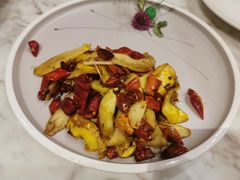 爆炒牛肝菌-云采云南菜(中山北路店)