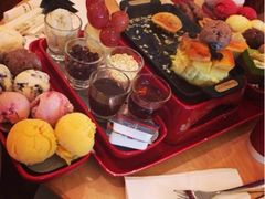 冰淇淋铁板烧-哈根达斯(卓展店)