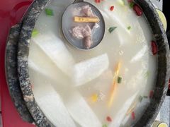 -墨脱石锅椰子鸡•香草鸭•东山羊(大东海店)