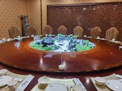 -黄鹤楼大酒店(友谊北大街店)