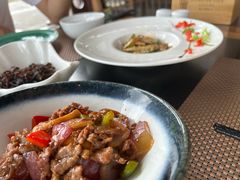 -丽江悦榕庄酒店-明月·雪山庭院餐厅