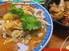 -亚忠小吃店(曾厝垵店)