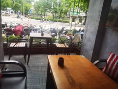 -8PINTS八品脱·日料·烧鸟·精酿小酒馆(莘庄店)