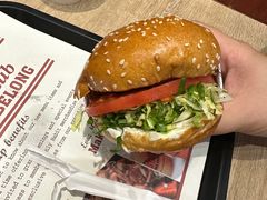 -The Habit Burger Grill 哈比特汉堡(爱琴海店)