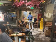 -城墙拐拐火锅(三峡广场黑金冠店)