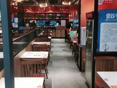大堂-渝是乎酸菜鱼(龙旗购物中心店)