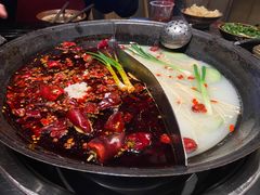 -周小明火锅(黑金冠社区店)