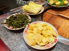 土豆块-二胖家铁锅炖大鹅(双井店)