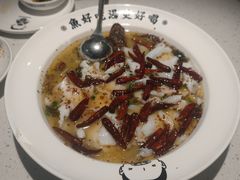 -江渔儿酸菜鱼(奥园广场金发购物中心店)