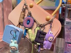 -泡泡玛特POPMART(合生汇店)