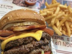 -The Habit Burger Grill 哈比特汉堡(复兴soho店)