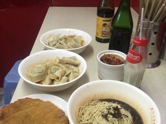 -潘国仙耳光馄饨(黄家阙路店)