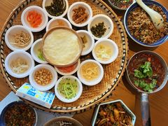 -包整·丝娃娃(一览甲秀楼风景店)