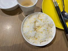 -渝信川菜 · 川味家常菜(财富购物中心店)