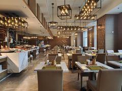 自助取餐区-都会尚膳·海鲜自助餐厅(重庆万豪酒店)