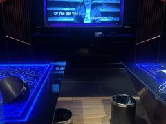 -K+全国连锁KTV(绿地缤纷天地店)