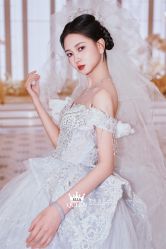 点击看大图 -艾拉·女王婚纱礼服馆