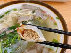 牛肉鍋貼-小姜锅贴(凤凰街店)