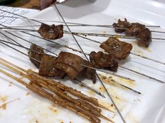 -丽伟的串·烧烤·砂锅(芝麻街店)