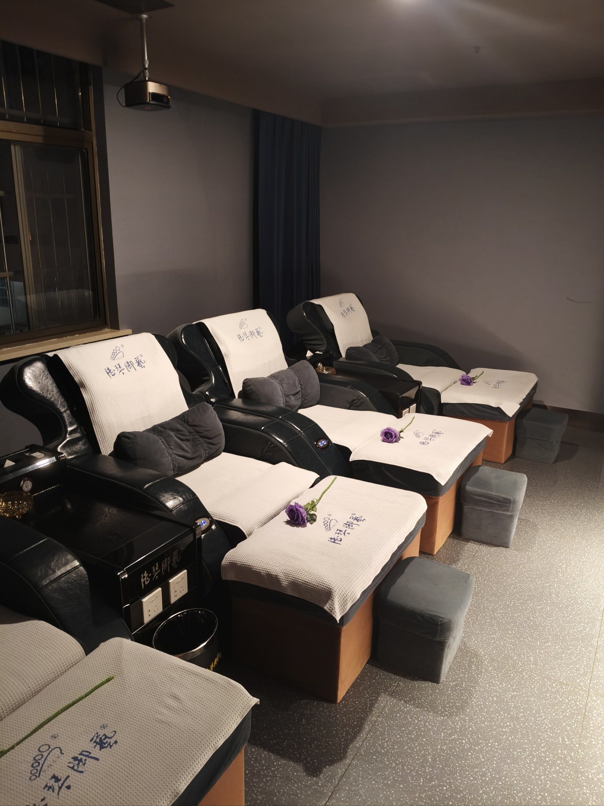 陆琴脚艺南瑞路店