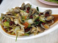 -覃记海鲜美食餐厅