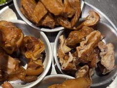 -鹿鸣山草本茶香火锅(园西路店)