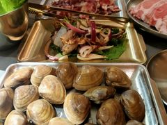 -围炉肉舍•炭烤活鳗•丹东海鲜烤肉(步行街店)