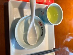 餐具摆设-魏铭鱼头捞饭(晋阳路店)