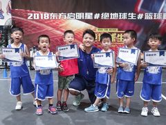-东方启明星篮球培训(击掌校区)