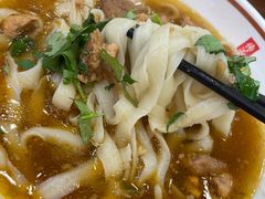 -顺溜·手工刀削面·黑金店(铜锣湾店)